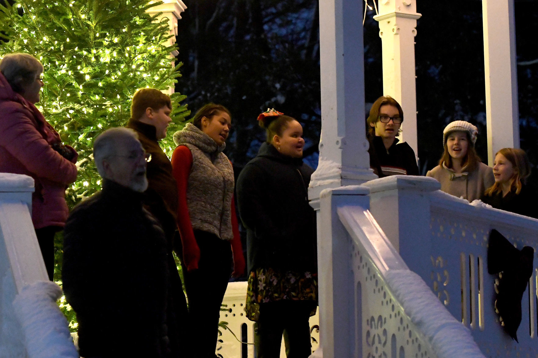 Tree Lighting 9.JPG